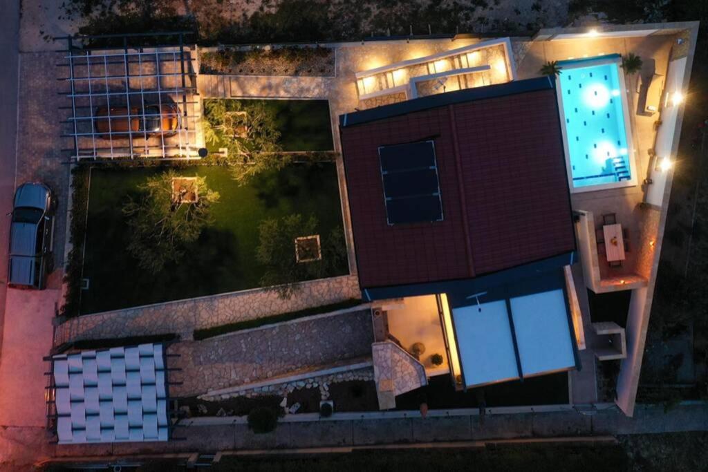 Apartment Vala, 4*, Sea View & Private Heated Pool Pridraga Екстер'єр фото